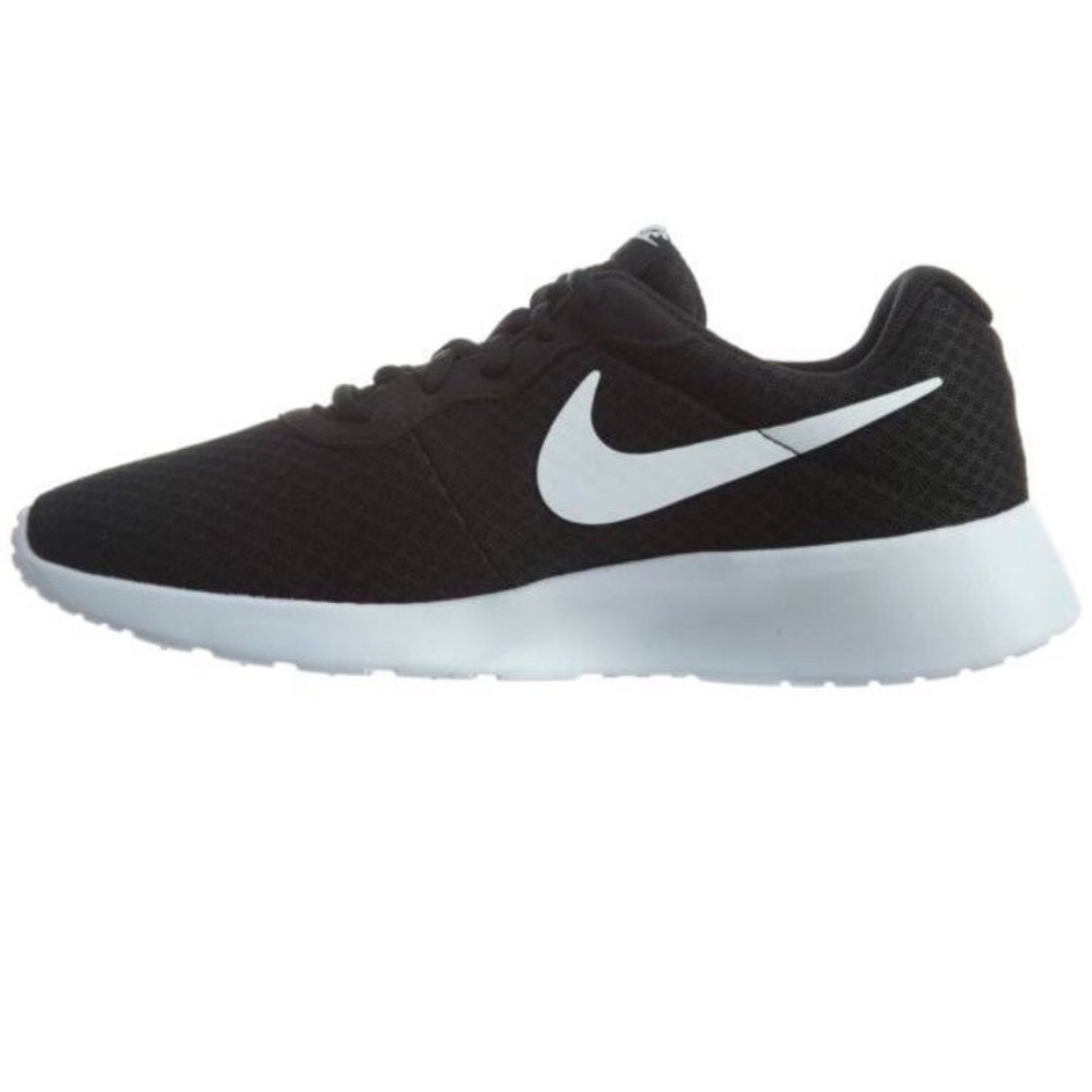 Nike Tanjun Men's Athletic Shoes